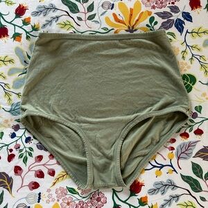 ARQ high rise size M